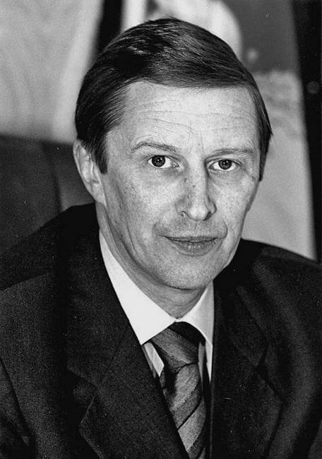 Маршал Баграмян. Мы много пережили в тиши после войны - i_001.jpg