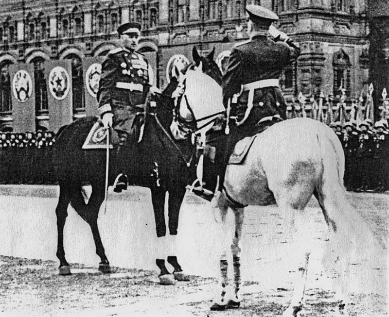 Маршал Баграмян. Мы много пережили в тиши после войны - i_007.jpg