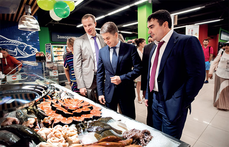 Цивилизация X5. От магазинов без товаров до магазинов без продавцов. Как «Перекресток» и «Пятерочка» изменили российскую торговлю Цивилизация X5. От магазинов без товаров до магазинов без продавцов. Как «Перекресток» и «Пятерочка» изменили российскую торговлю