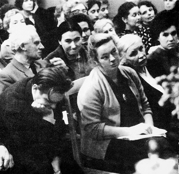 Вторая жизнь Марины Цветаевой: письма к Анне Саакянц 1961 – 1975 годов Вторая жизнь Марины Цветаевой: письма к Анне Саакянц 1961 – 1975 годов