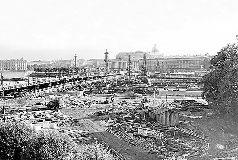 На берегах реки Ждановки - i_014.jpg
