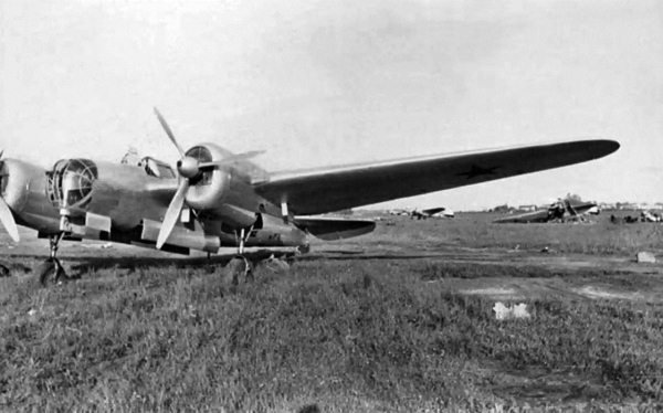 Иной 1941. От границы до Ленинграда - i_030.jpg
