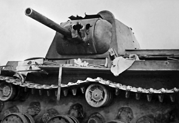 Иной 1941. От границы до Ленинграда - i_037.jpg