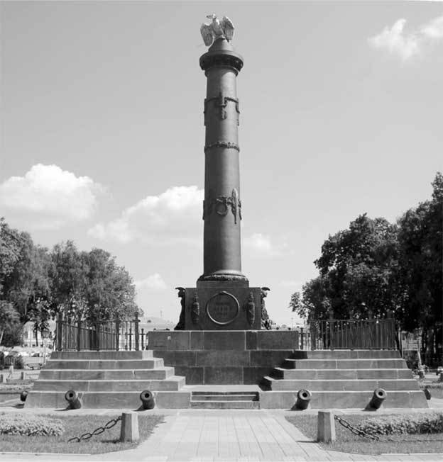 В тени сталинских высоток. Исповедь архитектора - _0.jpg