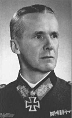 «Тигры» в снегу<br />Мемуары танкового аса - i_157.jpg