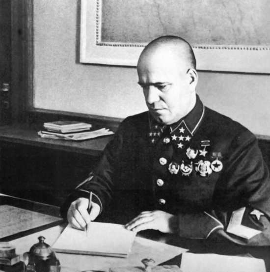 Георгий Жуков: Последний довод короля - i_008.jpg
